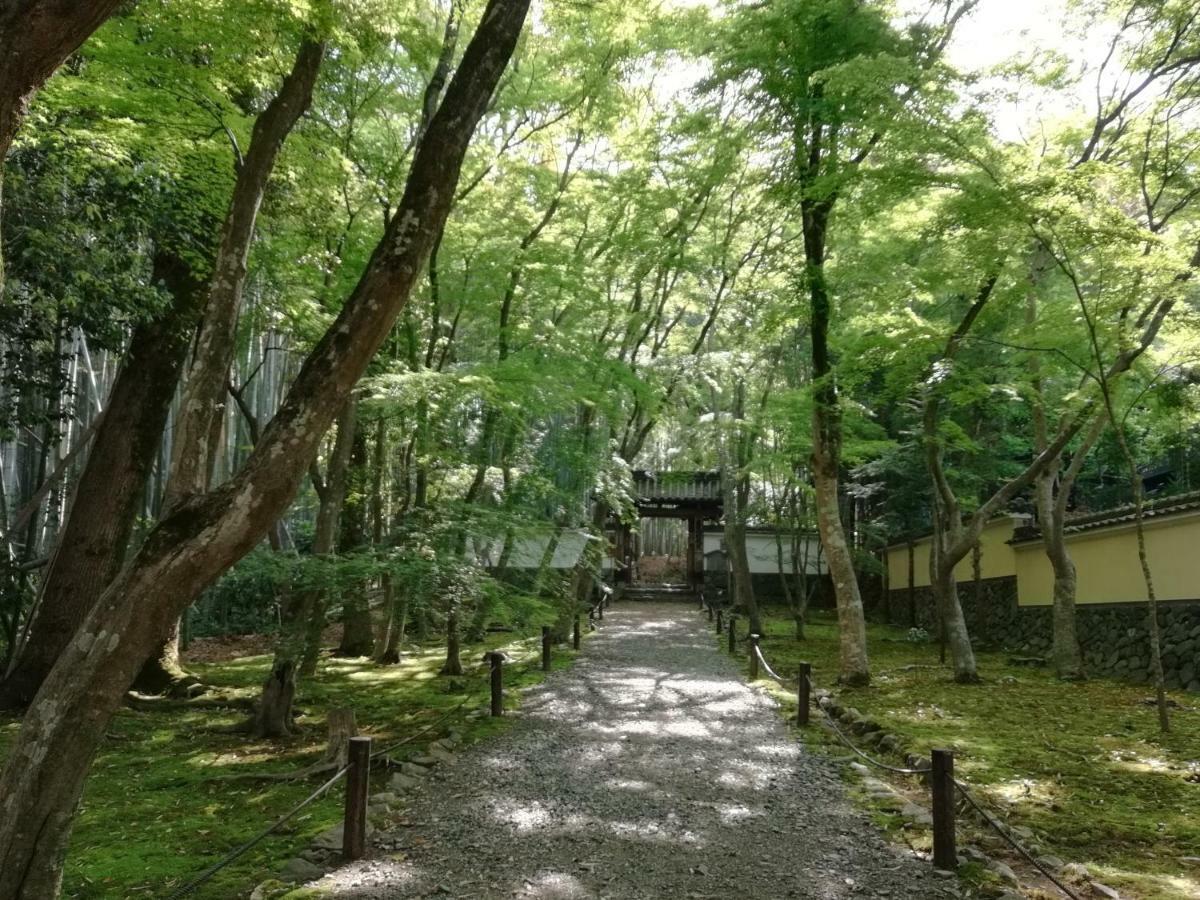 Quais são os melhores hotéis perto de Santuário de Fushimi Inari? Quioto Exterior foto
